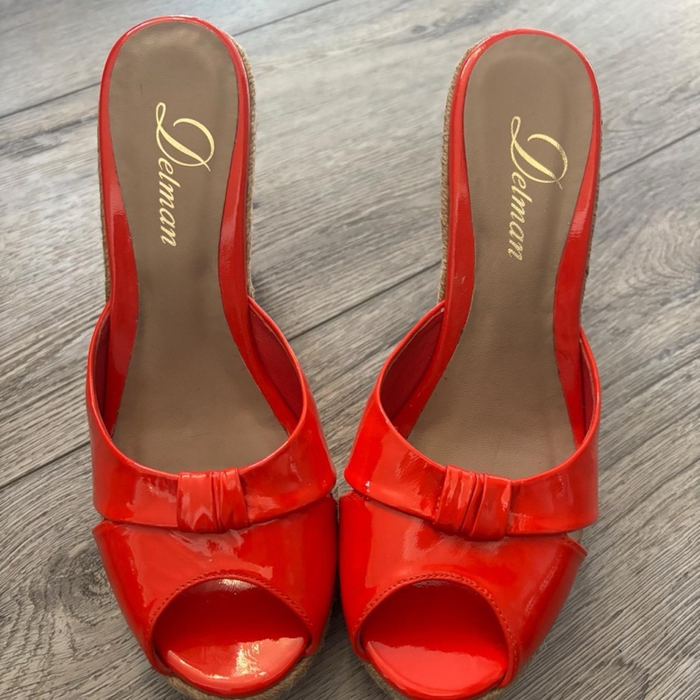 Delman Red Glossy Mules with Peep-Toe Design